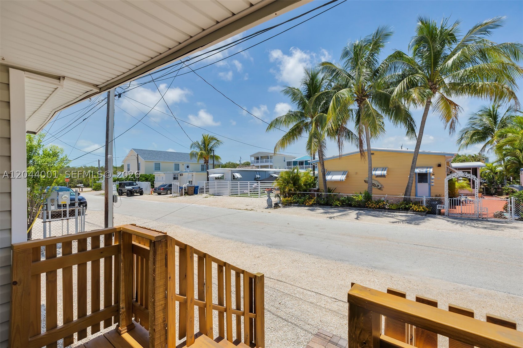 KEY LARGO TRAILER VILLAGE - Residential