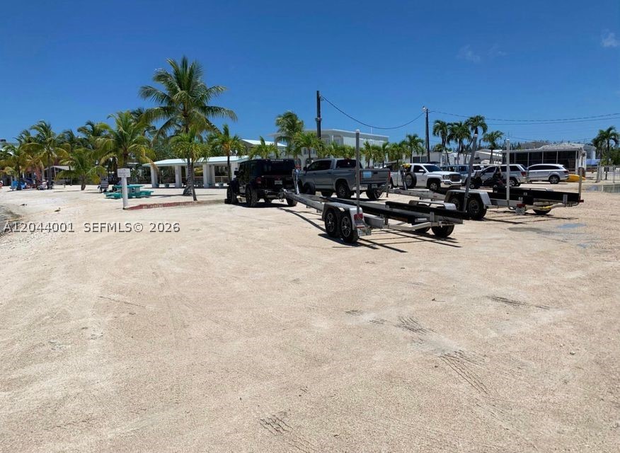 KEY LARGO TRAILER VILLAGE - Residential