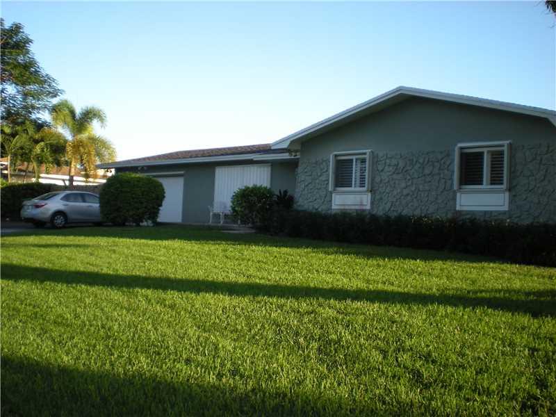 Pine Shore home available for rent.  Spacious 4 bedrooms/3baths. Crown moldings, tile floors, updated kitchen w/granite and SS appliances, oversized backyard with beautiful TIKI and open pool perfect for outdoor entertaining. Home includes generous size g reat room, dining, breakfast, garage converted into wonderful storage area.  Corner home with two double gates allowing tenant to bring boat into yard.  Call L/A for private appointment. Lawn/Pool included - Only qualified tenants please!!