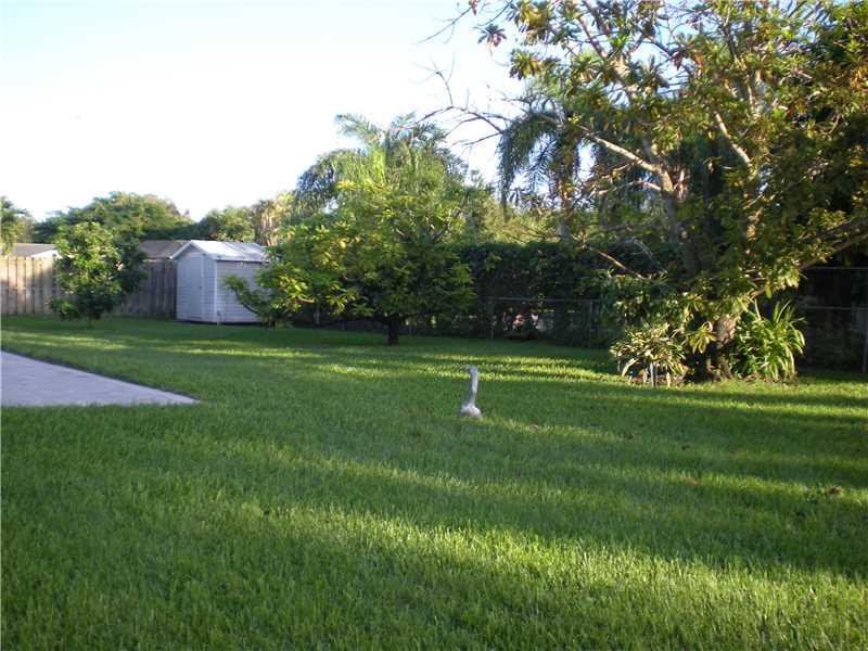 PINE SHORE SEC ONE - Residential Lease