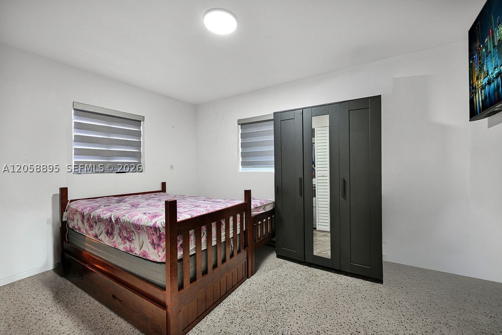 62ND STREET HEIGHTS - Residential Income