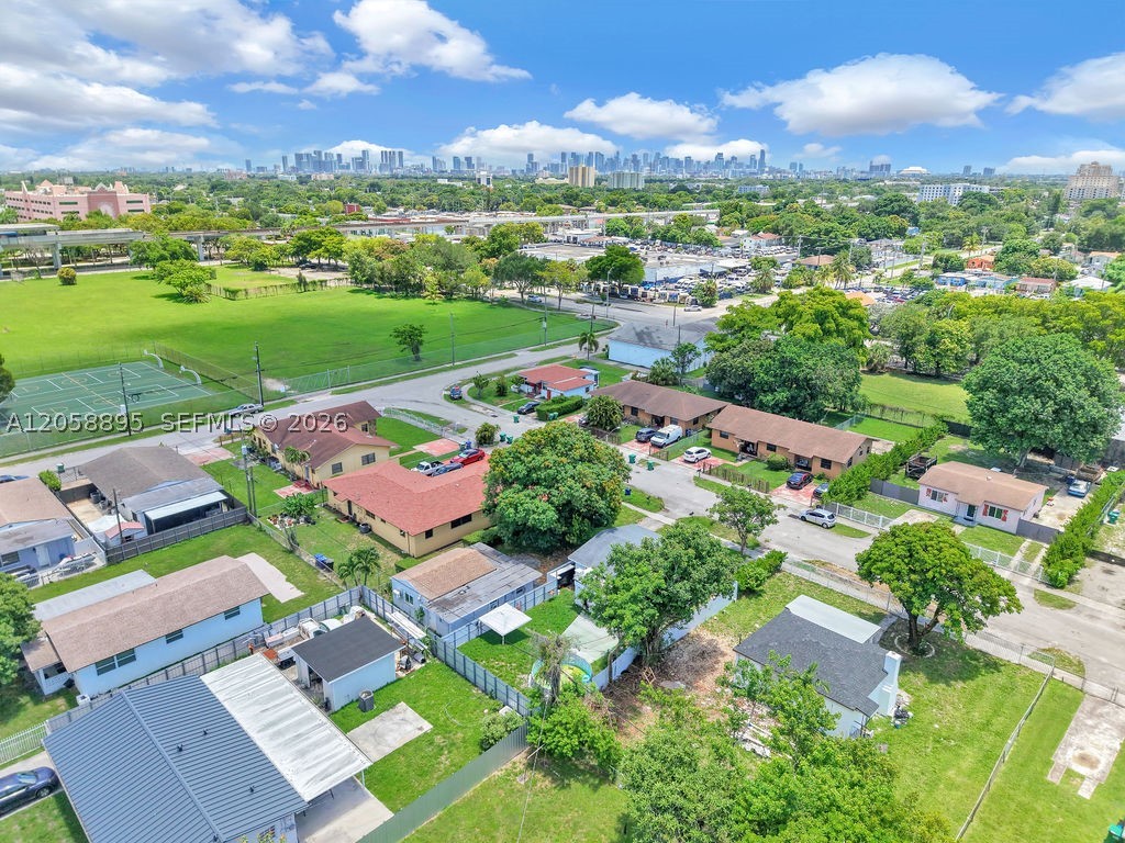 62ND STREET HEIGHTS - Residential Income