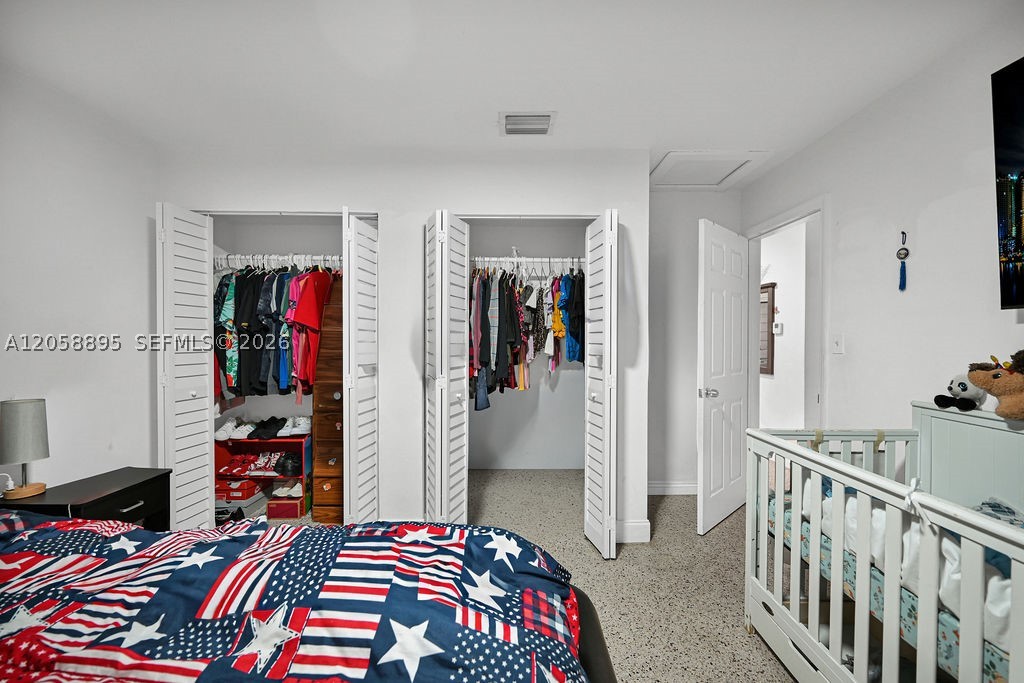62ND STREET HEIGHTS - Residential Income