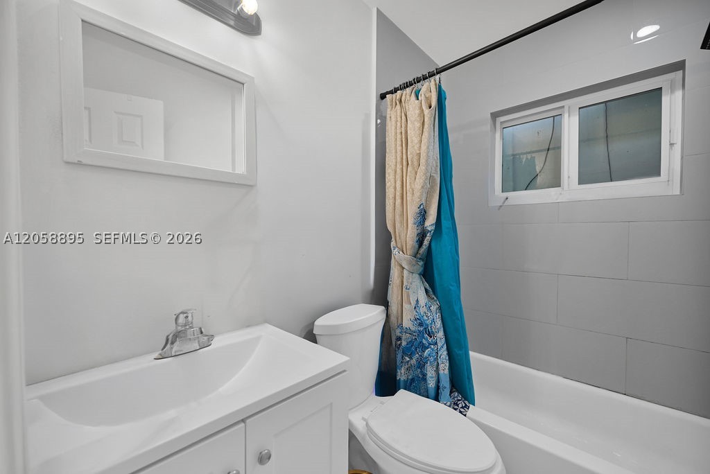 62ND STREET HEIGHTS - Residential Income