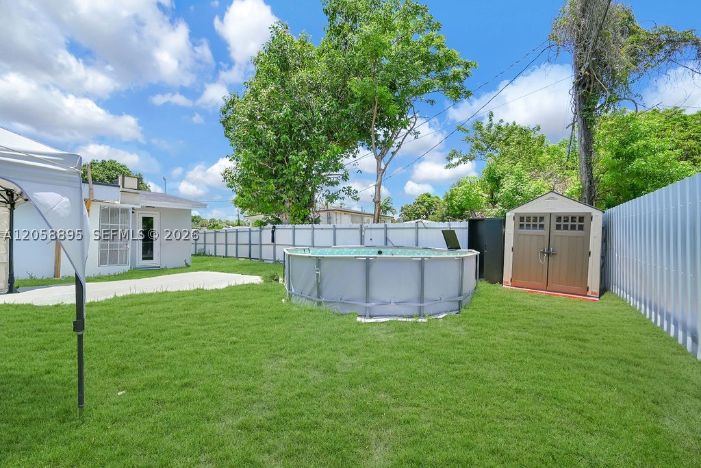 62ND STREET HEIGHTS - Residential Income