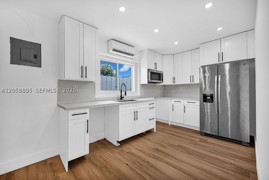 62ND STREET HEIGHTS - Residential Income