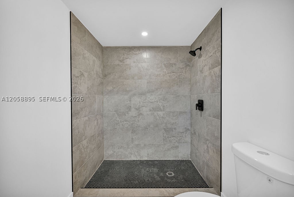 62ND STREET HEIGHTS - Residential Income