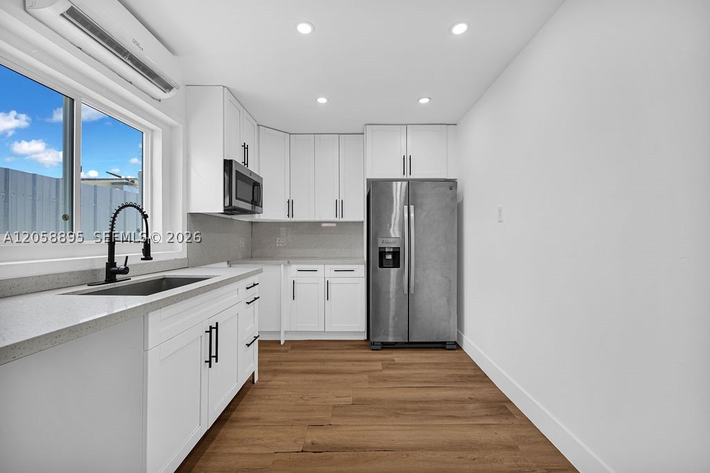 62ND STREET HEIGHTS - Residential Income