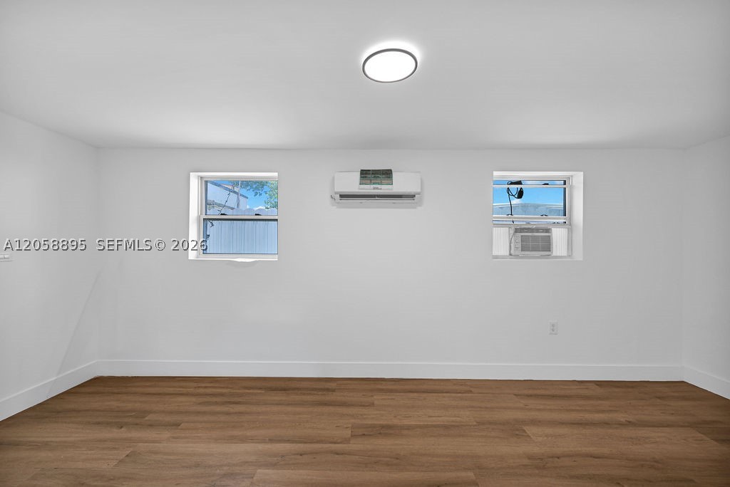 62ND STREET HEIGHTS - Residential Income