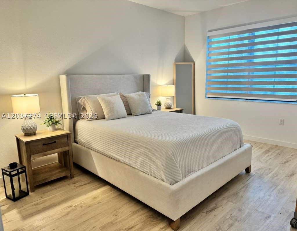 CENTURY PARK SOUTH - Residential Lease