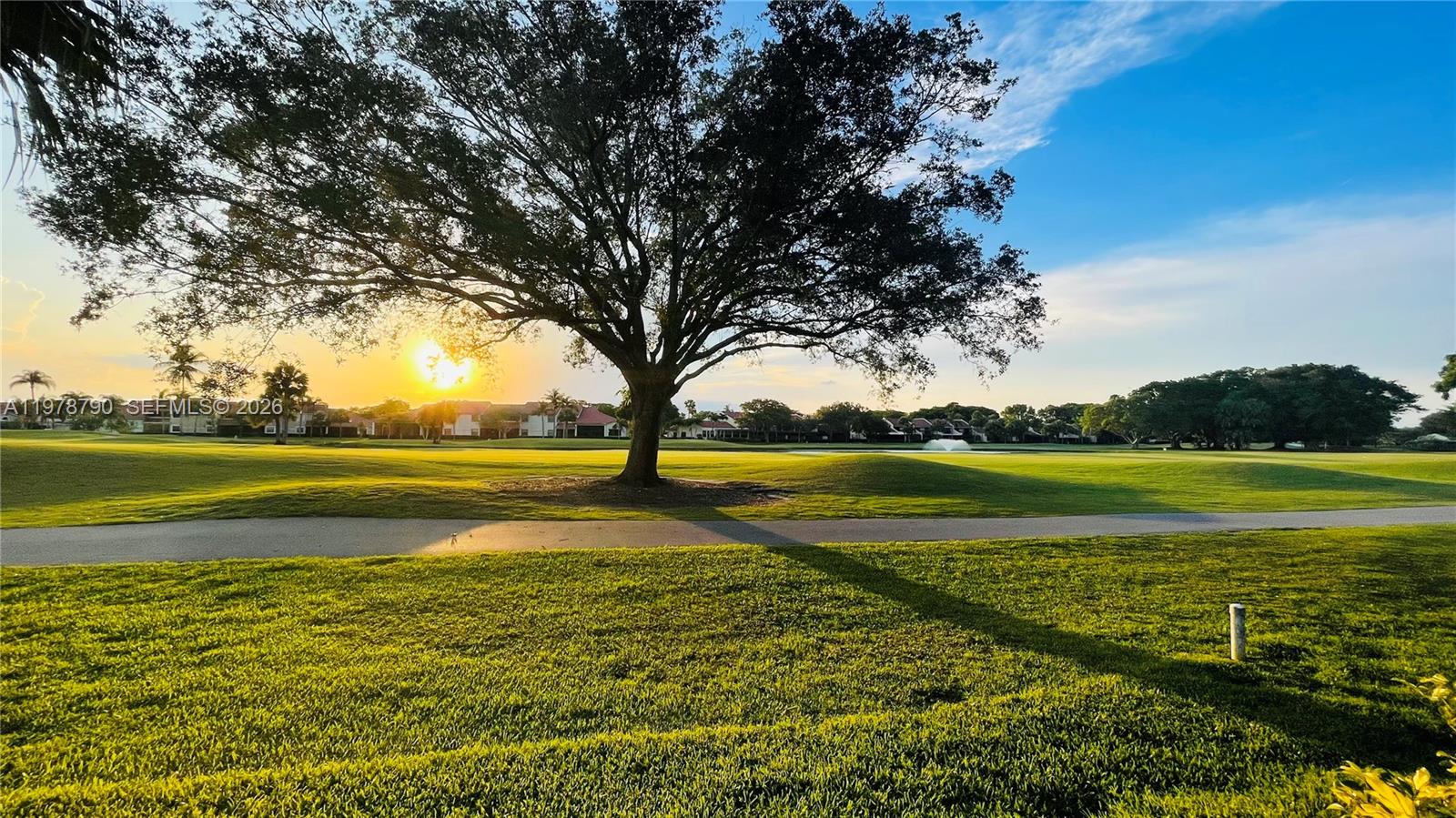 BARCLAY CLUB AT PGA NATL - Residential