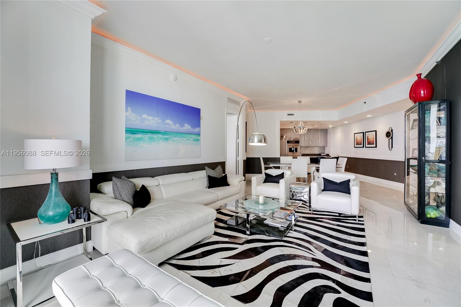 TDR TOWER I CONDO - Residential