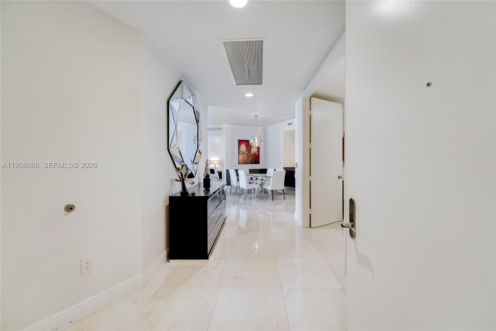 TDR TOWER I CONDO - Residential