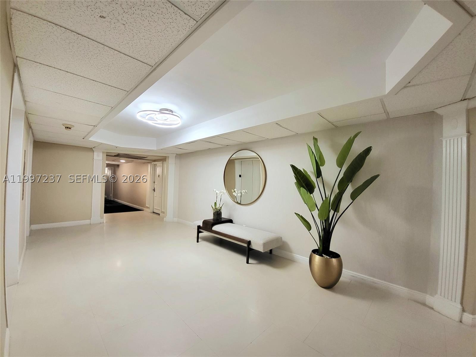 5600 CONDO - Residential