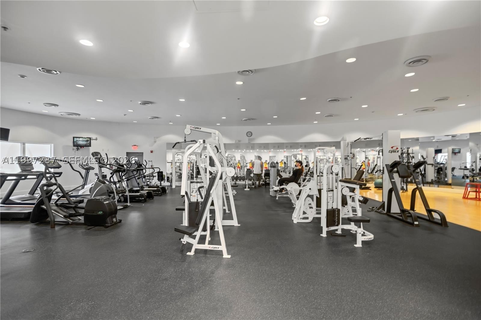 5600 CONDO - Residential