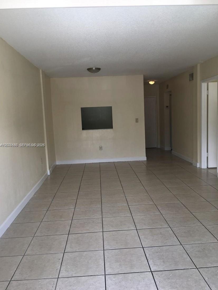 THE BERKELEY CONDO - Residential Lease