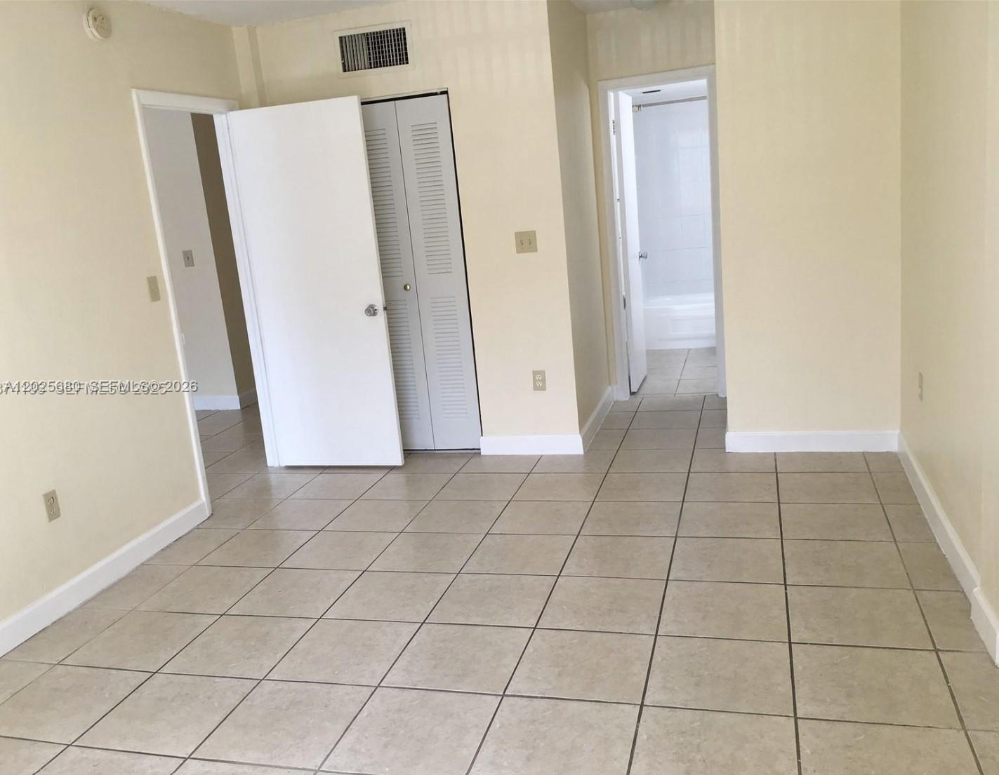 THE BERKELEY CONDO - Residential Lease