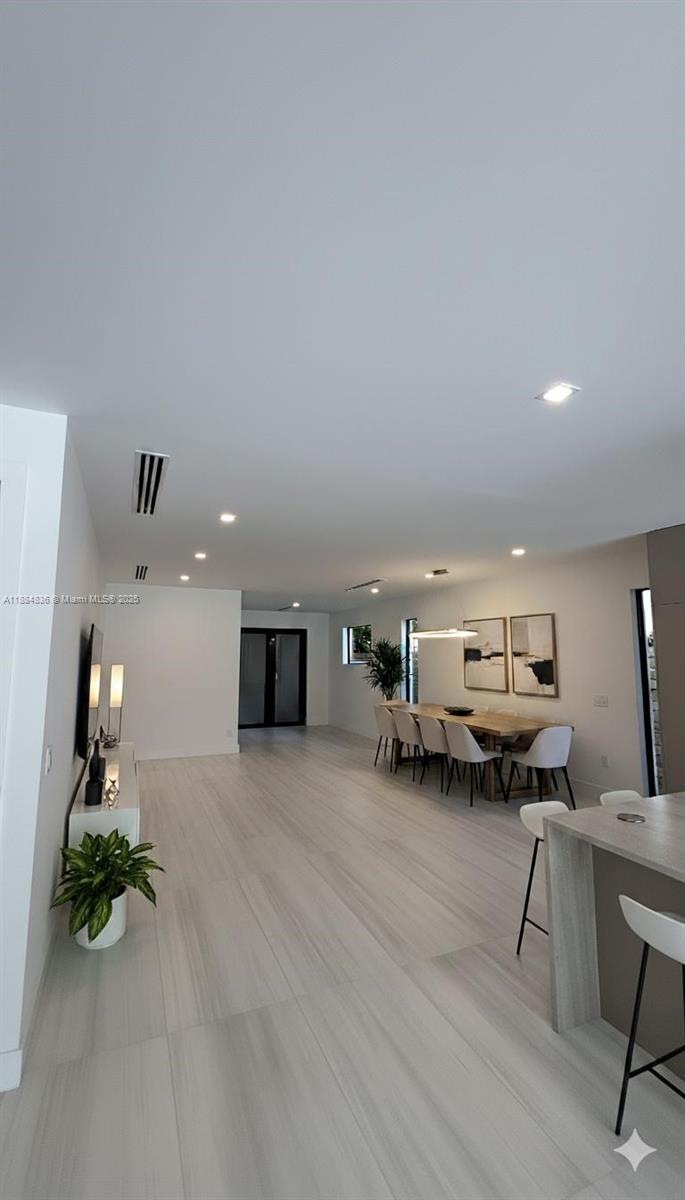 EAST SHENANDOAH - Residential