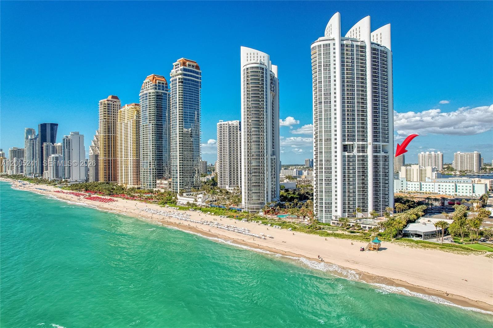 TRUMP ROYALE CONDO - Residential