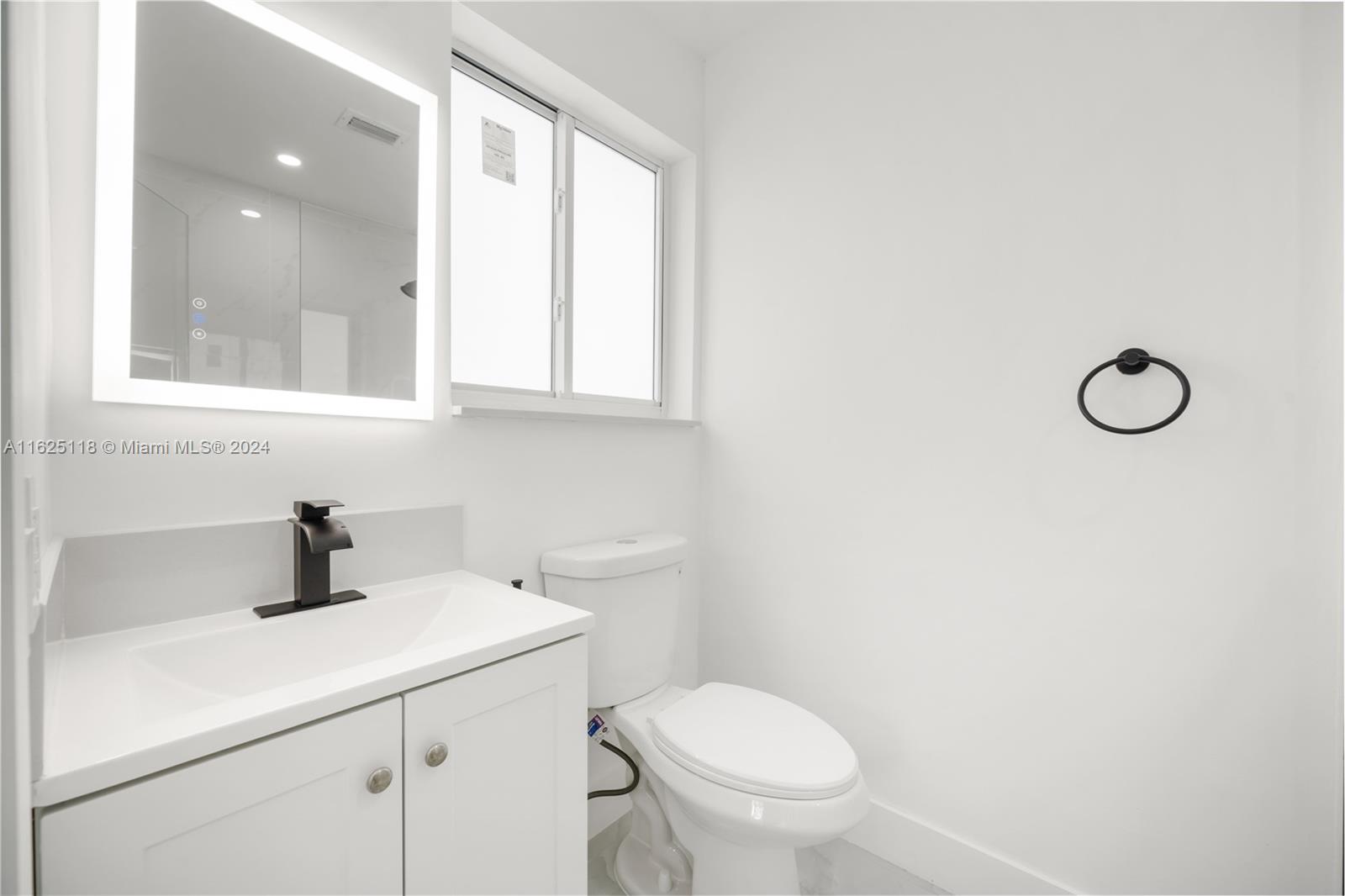 HERITAGE HOMES - Residential