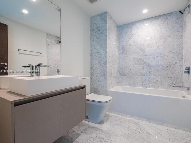BRICKELL FLATIRON CONDO - Residential Lease