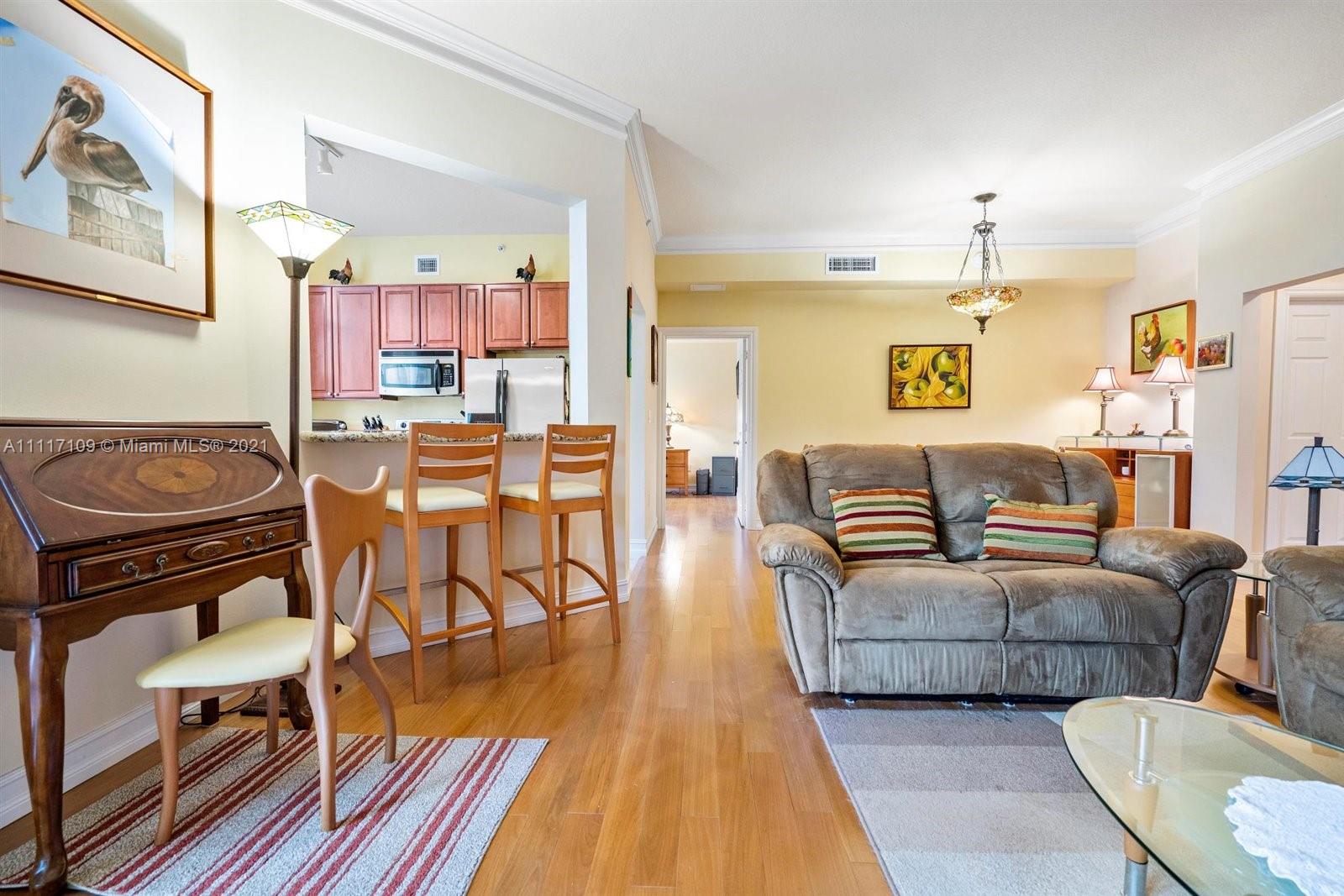 ALAQUA CONDO - Residential