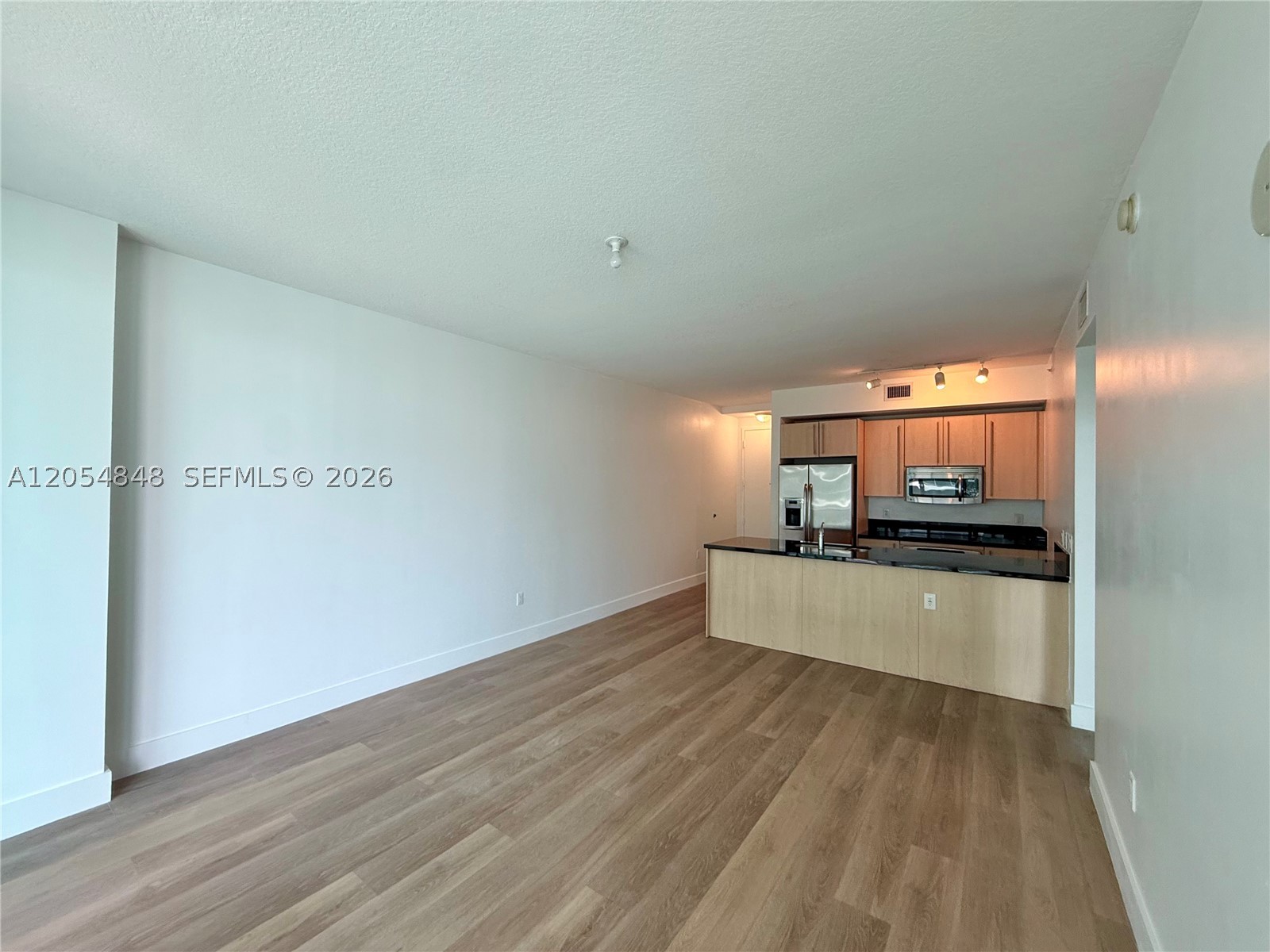 AXIS ON BRICKELL - Residential Lease
