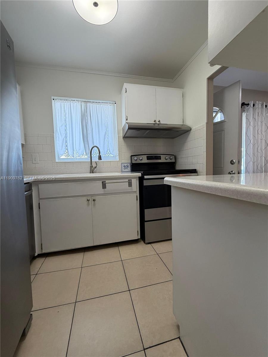 SECOND BAYSHORE CONDO - Residential