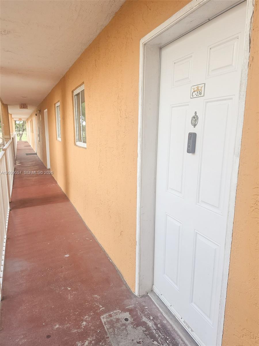 PASEO REAL CONDO - Residential