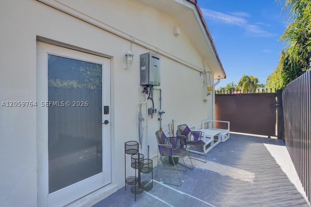 SOUTHERN ESTATES 13TH ADD - Residential