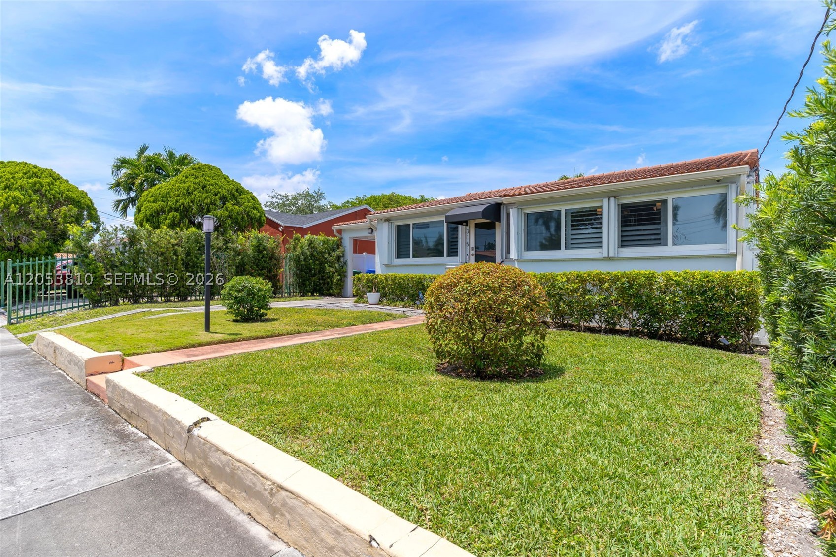 EL DORADO HEIGHTS - Residential Lease