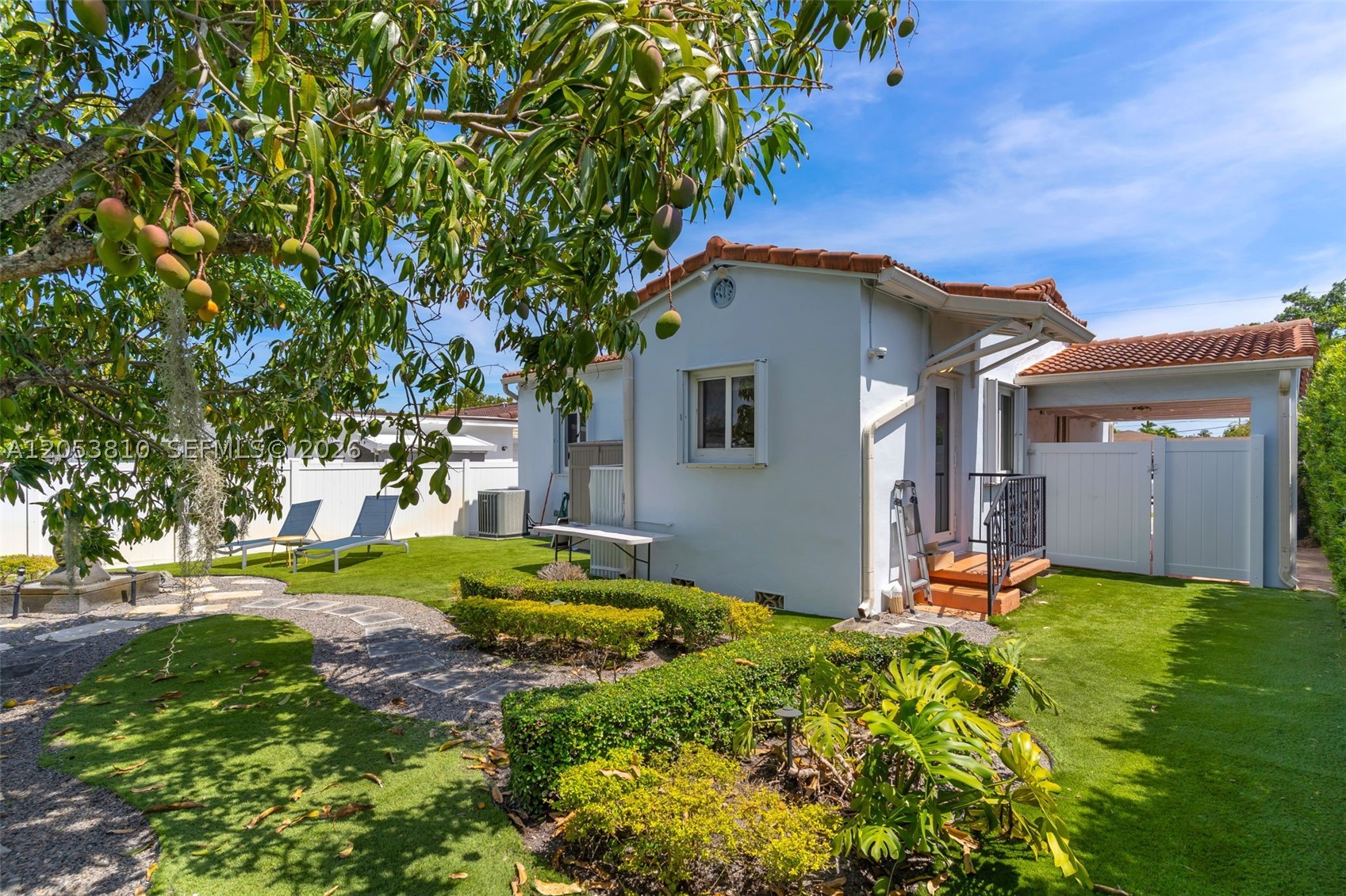 EL DORADO HEIGHTS - Residential Lease