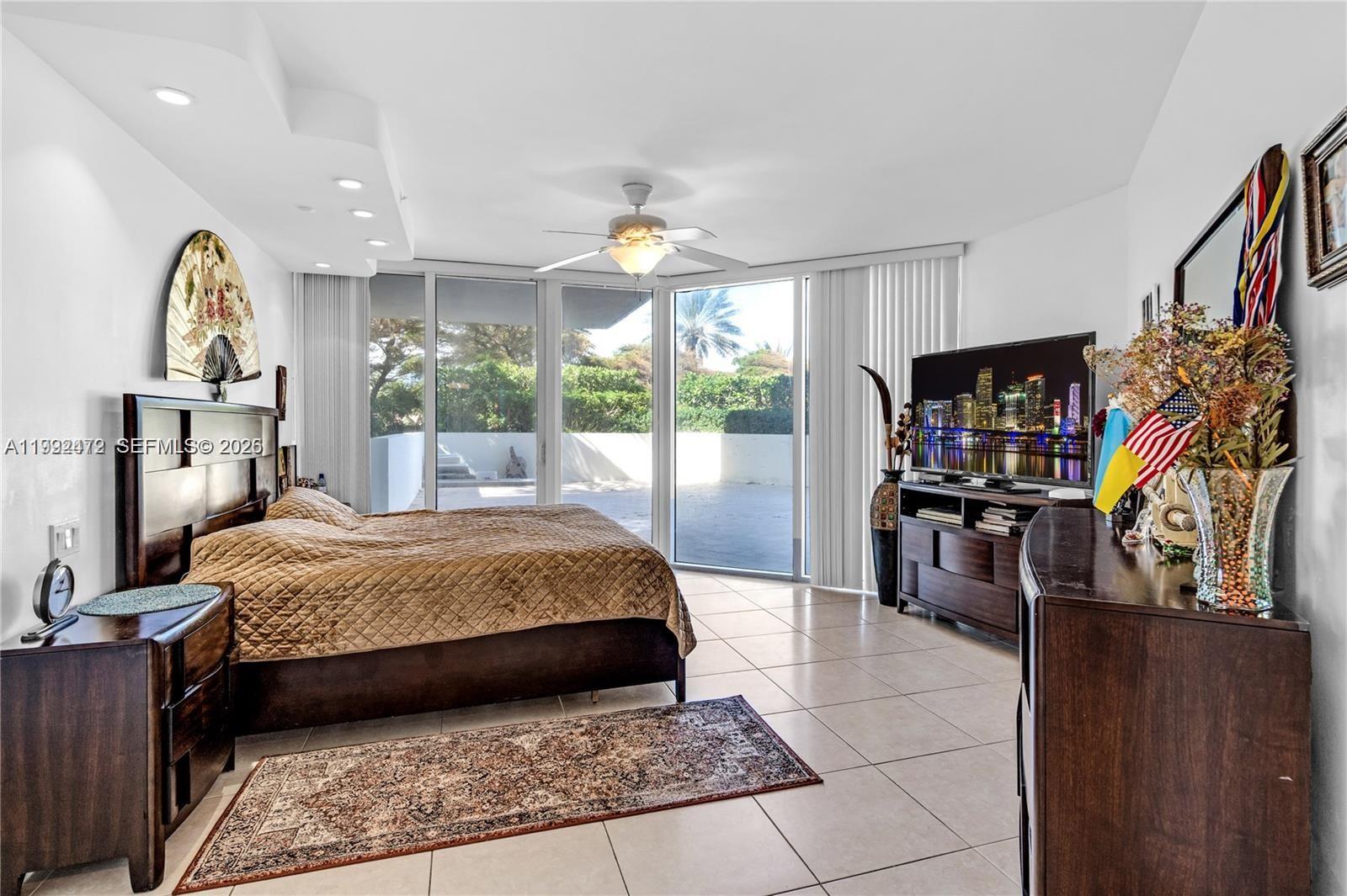 OCEAN ONE CONDO - Residential