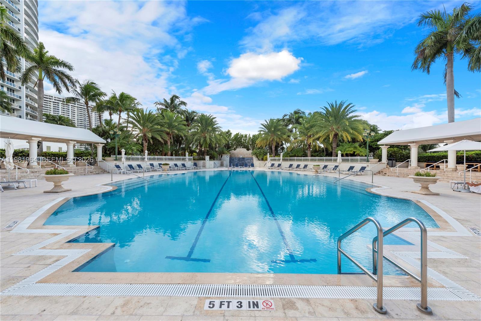 BELLAMARE @ WILLIAMS ISLA - Residential