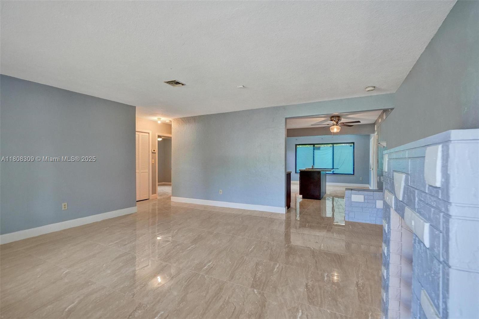 MELROSE PARK ESTATES - Residential Lease