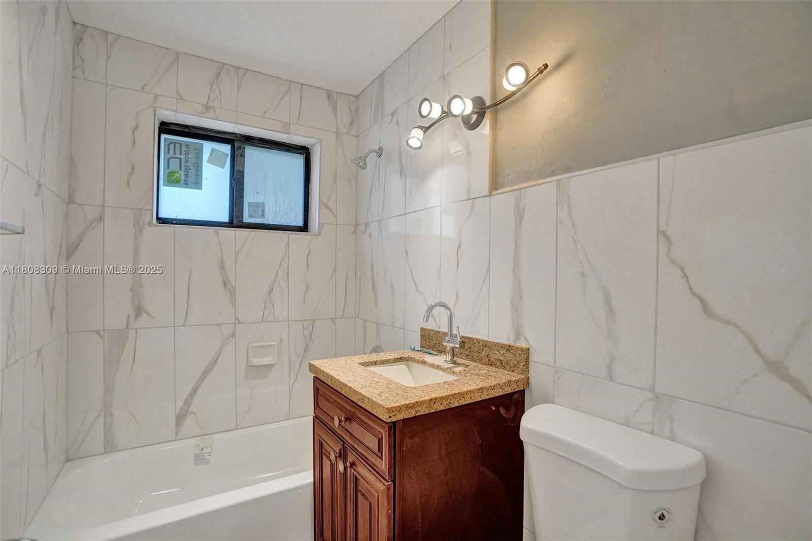 MELROSE PARK ESTATES - Residential Lease