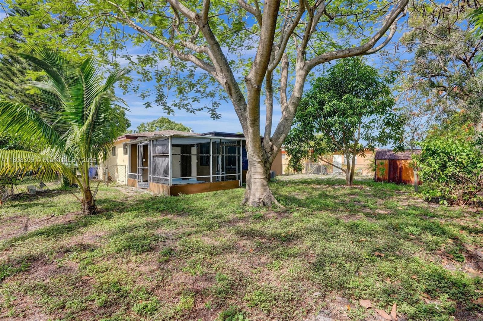 MELROSE PARK ESTATES - Residential Lease