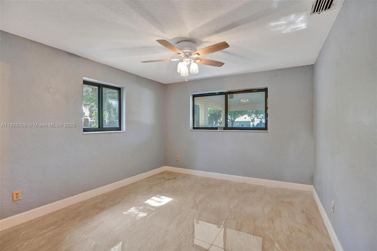 MELROSE PARK ESTATES - Residential Lease