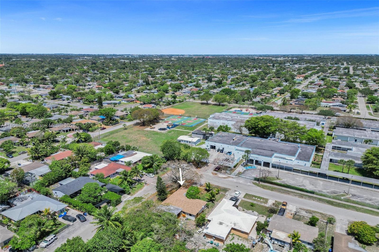 MELROSE PARK ESTATES - Residential Lease