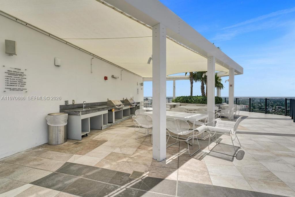 PARAISO BAYVIEWS CONDO - Residential