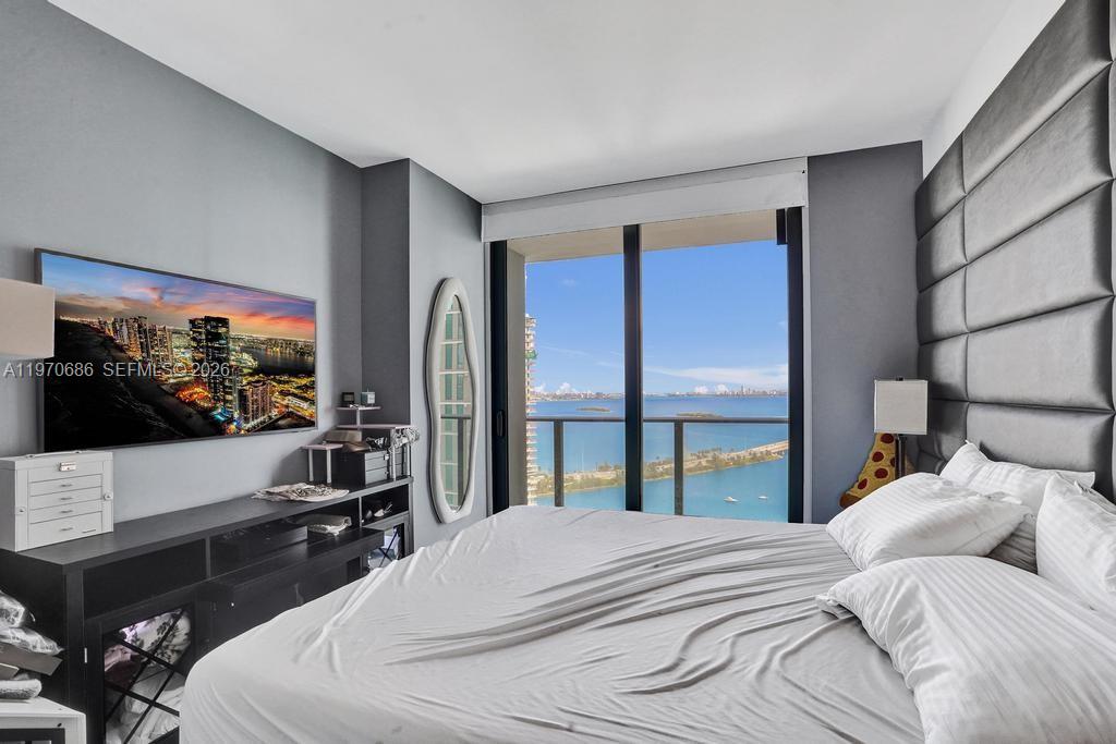 PARAISO BAYVIEWS CONDO - Residential