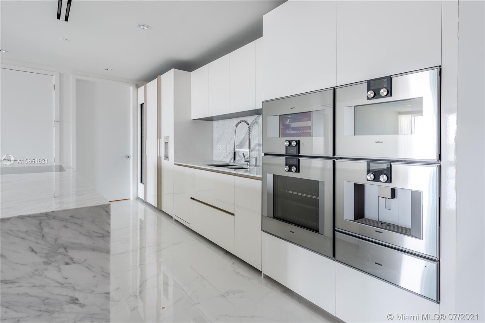 OCEANA BAL HARBOUR CONDO - Residential