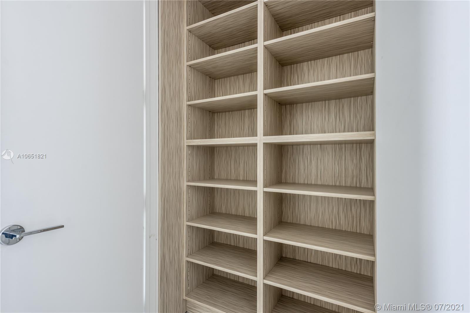 OCEANA BAL HARBOUR CONDO - Residential