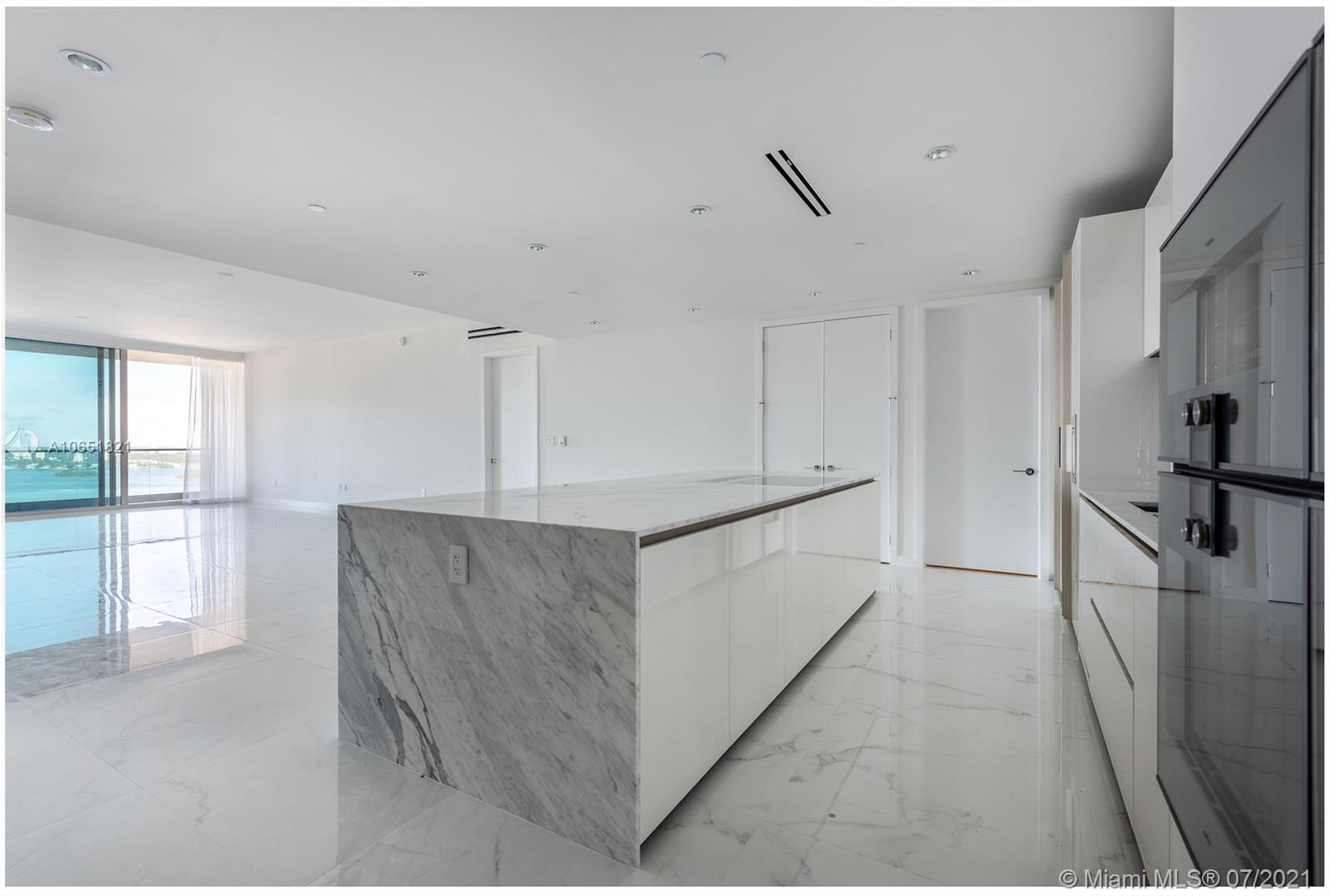 OCEANA BAL HARBOUR CONDO - Residential
