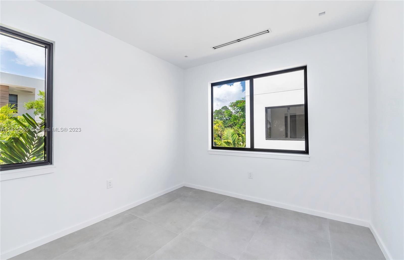 Coconut Grove - Residential Lease
