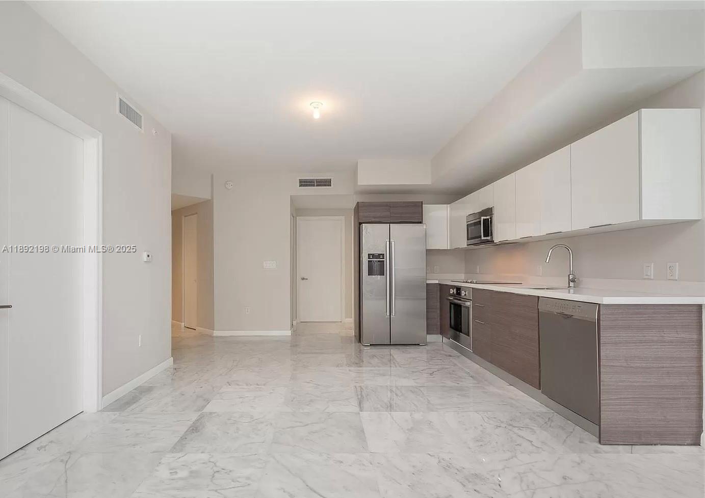 BRICKELL TEN CONDO - Residential