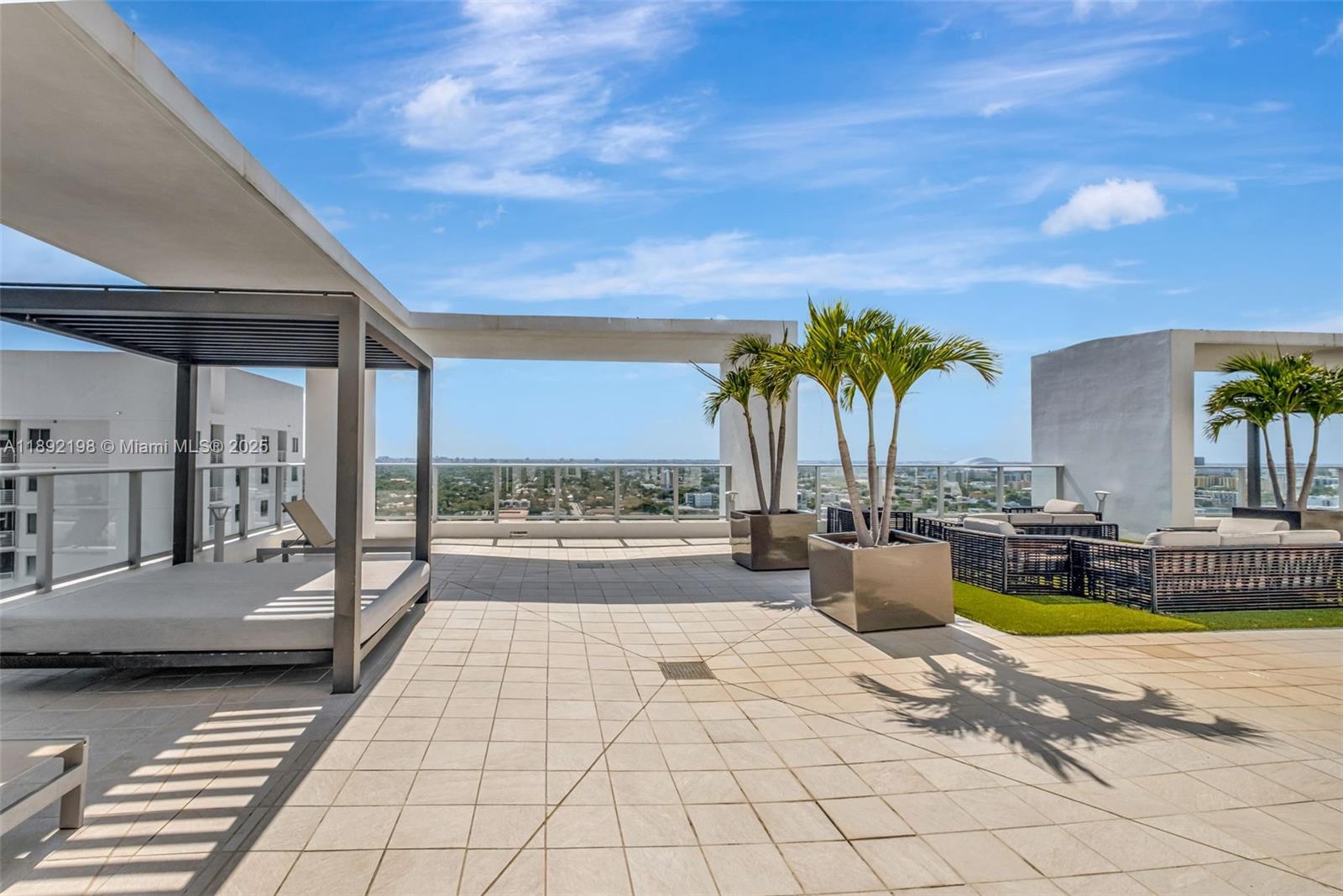 BRICKELL TEN CONDO - Residential