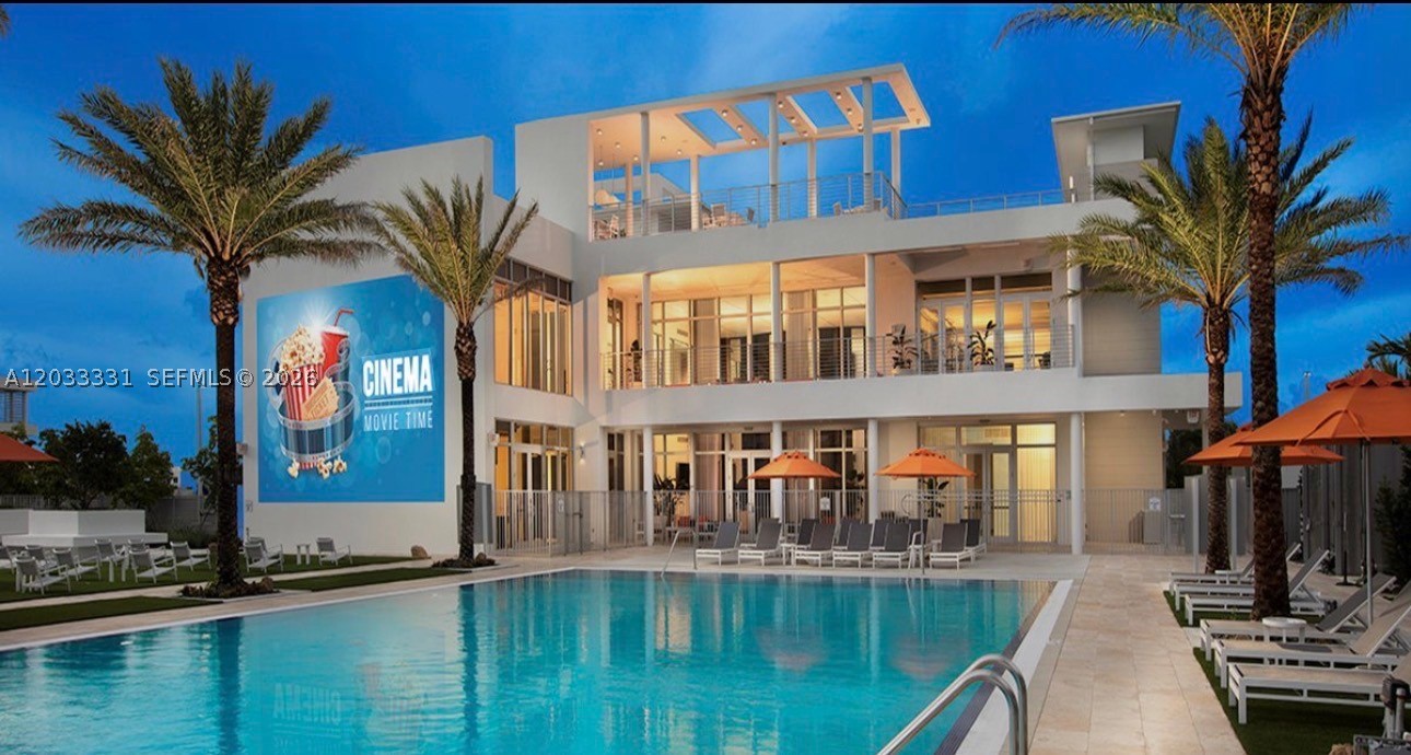 LANDMARK AT DORAL - Residential