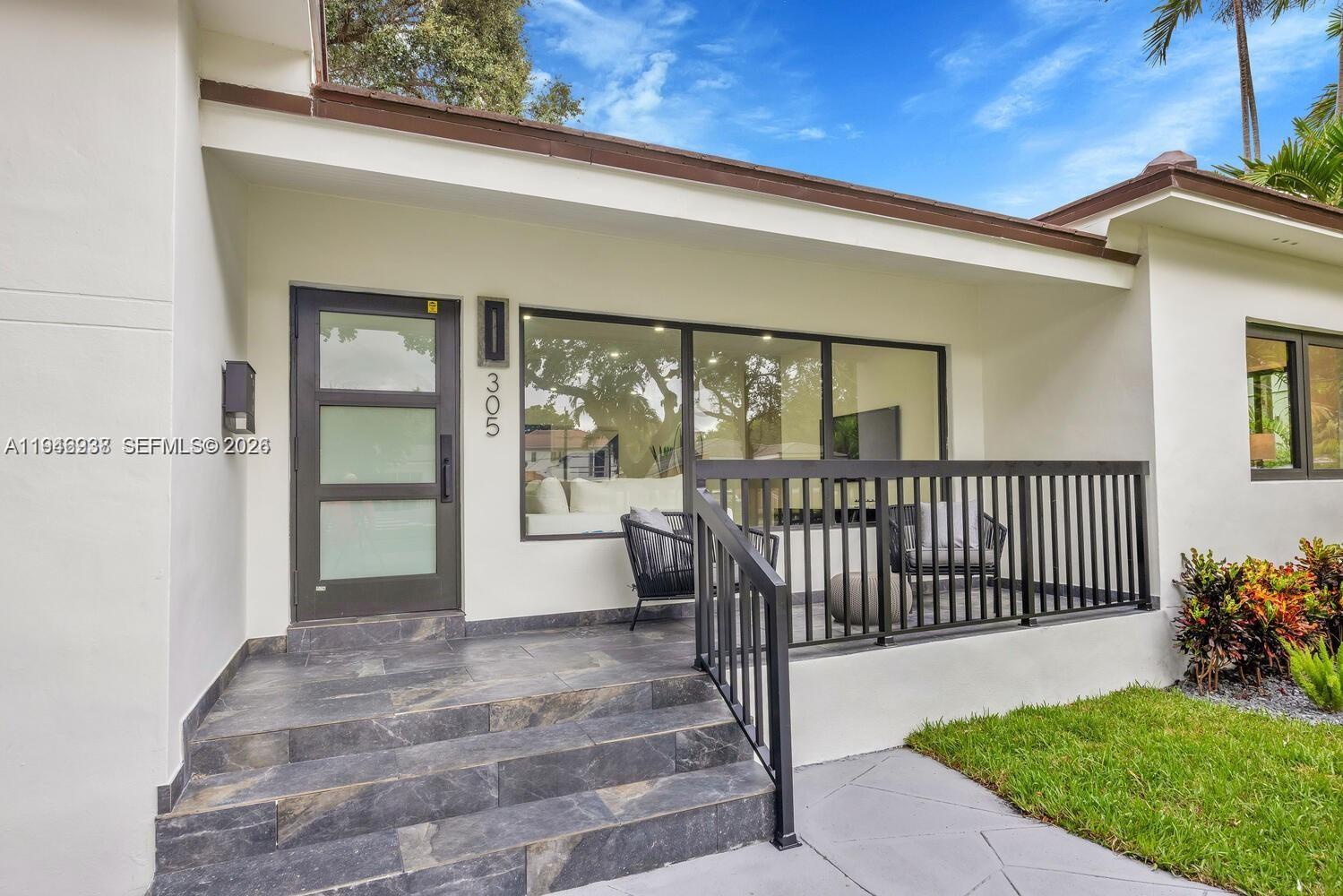 COCONUT GROVE SEC 1-CORAL - Residential