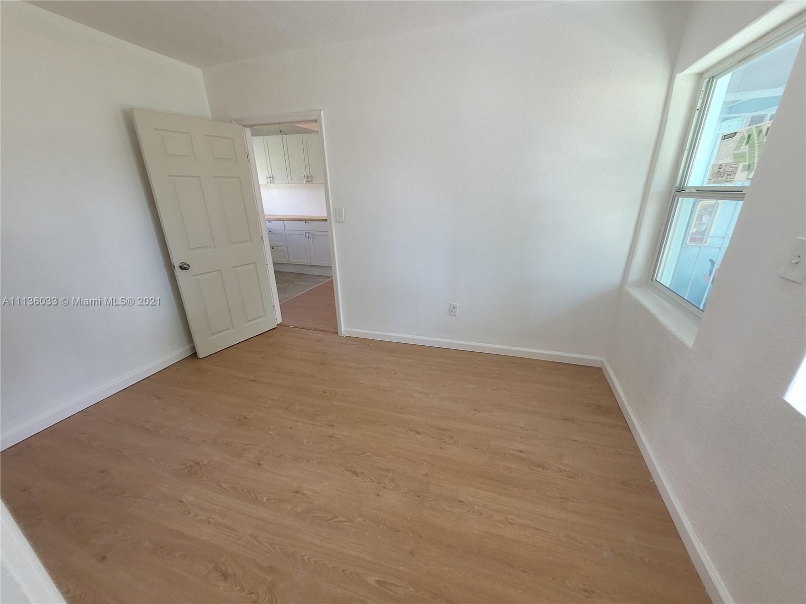 COUNTRY GARDENS 1ST ADDN - Residential Lease